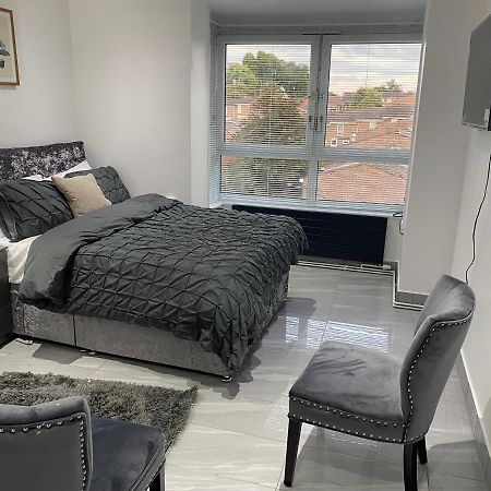 Luxurious 2-Bed Apartment In Woolwich Londres Exterior foto