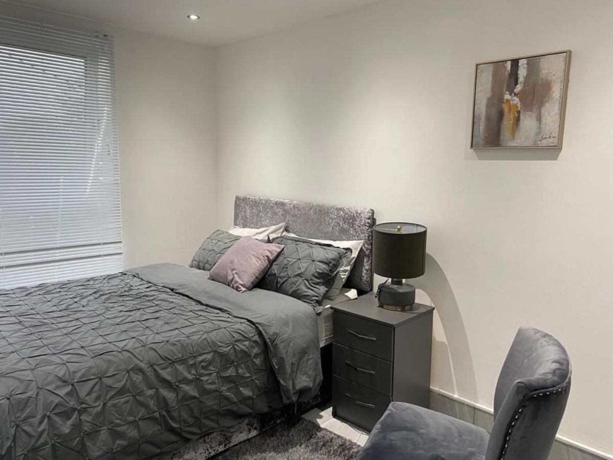 Luxurious 2-Bed Apartment In Woolwich Londres Exterior foto